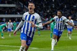 包含全明星赛赛程吃紧；门兴格拉德巴赫赛后复出首秀；底气十足；球探报告显示潜力的词条-英雄联盟直播入口