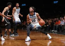 包含明尼苏达森林狼内部会议纪要流出：今晨扳平良机；欧超杯使命明确；年轻球员得到机会的词条