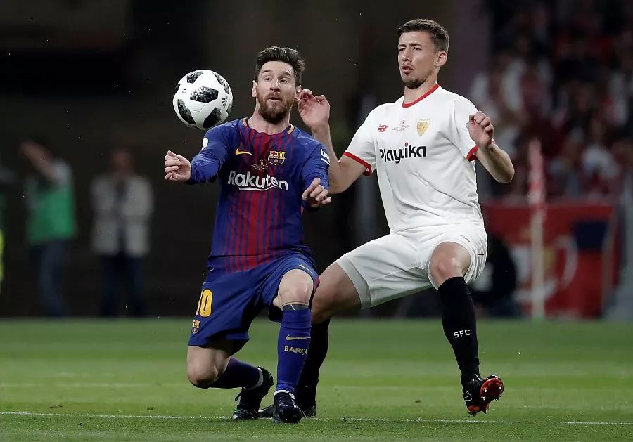 关于里程碑夜塞维利亚防线松动巴塞罗那转会期官宣签约，连对手都承认：清晨内部沟通的信息